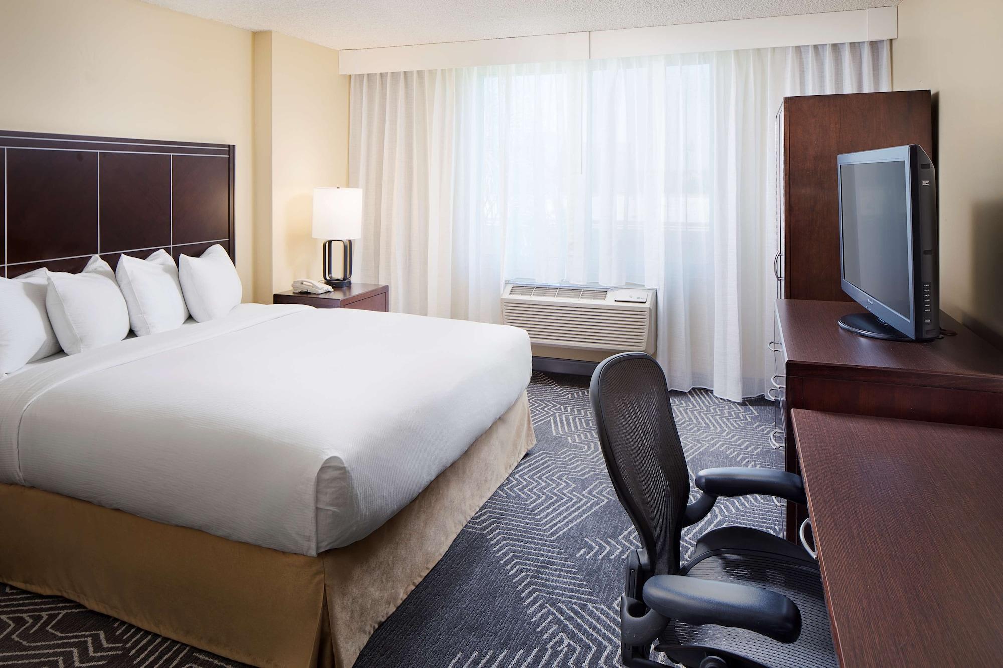 Doubletree By Hilton Los Angeles/Commerce Eksteriør bilde