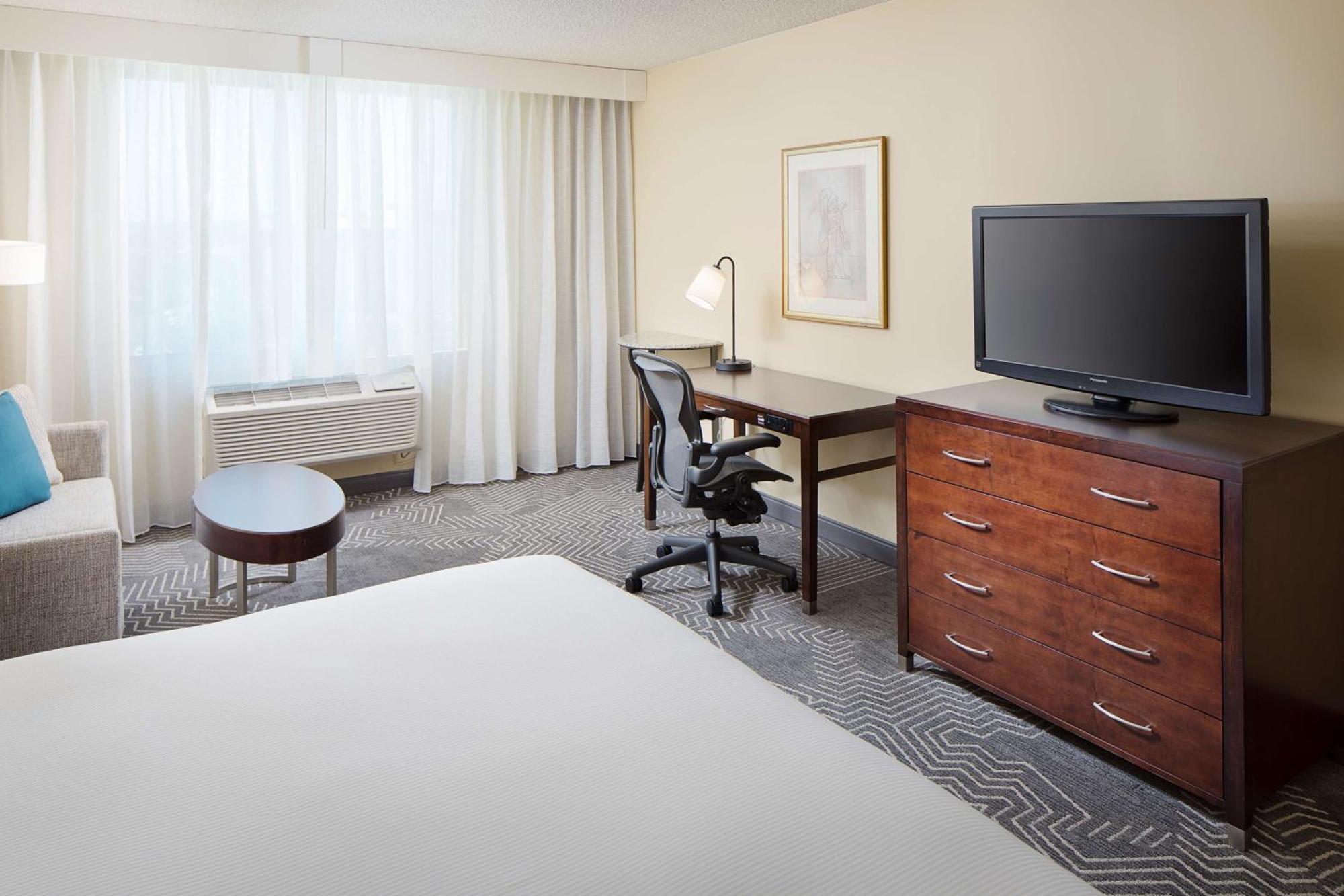 Doubletree By Hilton Los Angeles/Commerce Eksteriør bilde