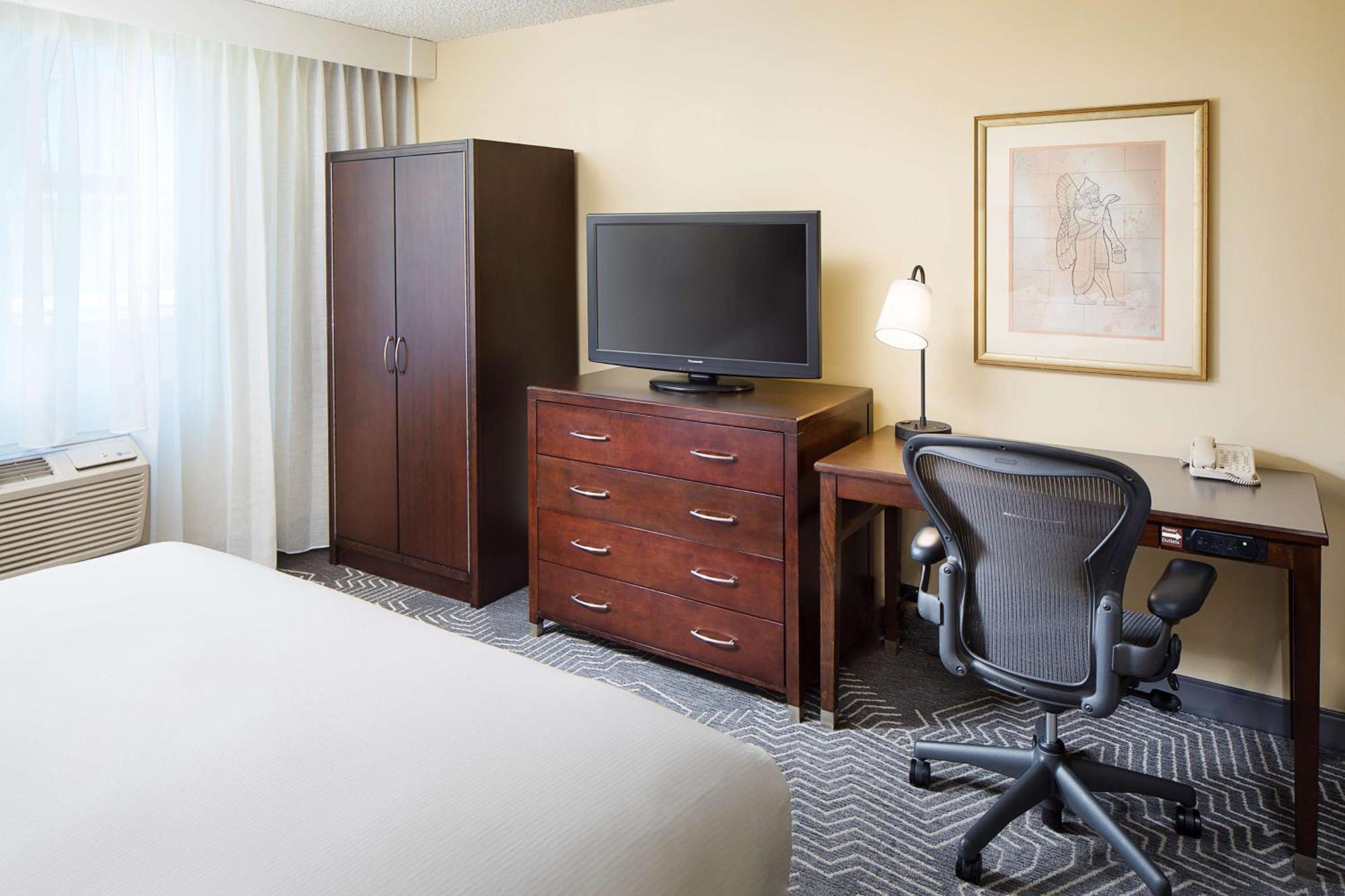 Doubletree By Hilton Los Angeles/Commerce Eksteriør bilde