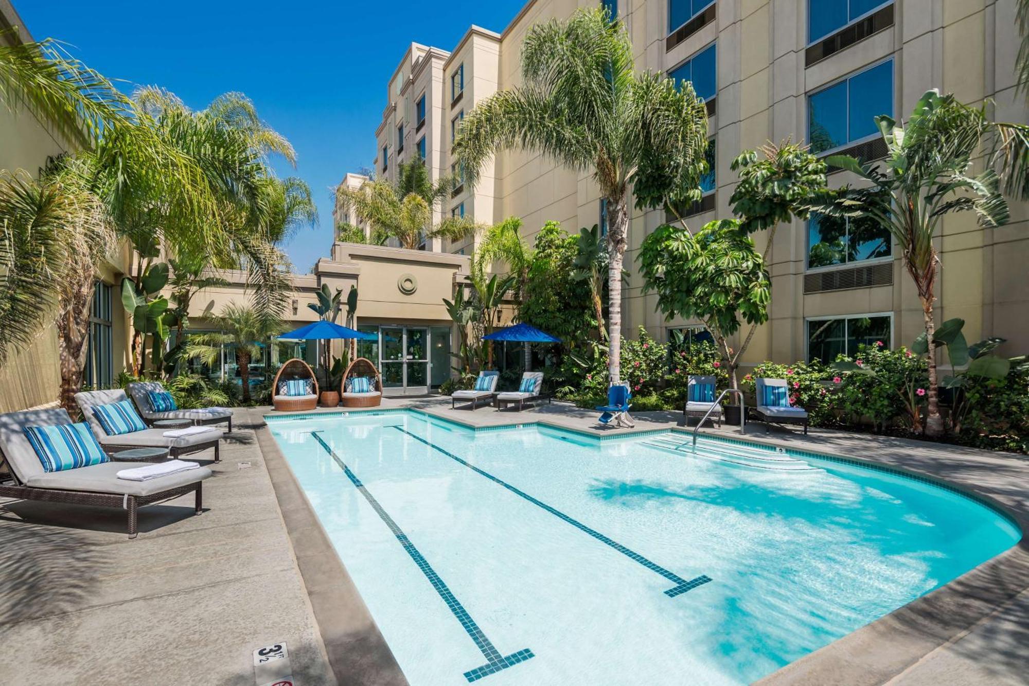 Doubletree By Hilton Los Angeles/Commerce Eksteriør bilde