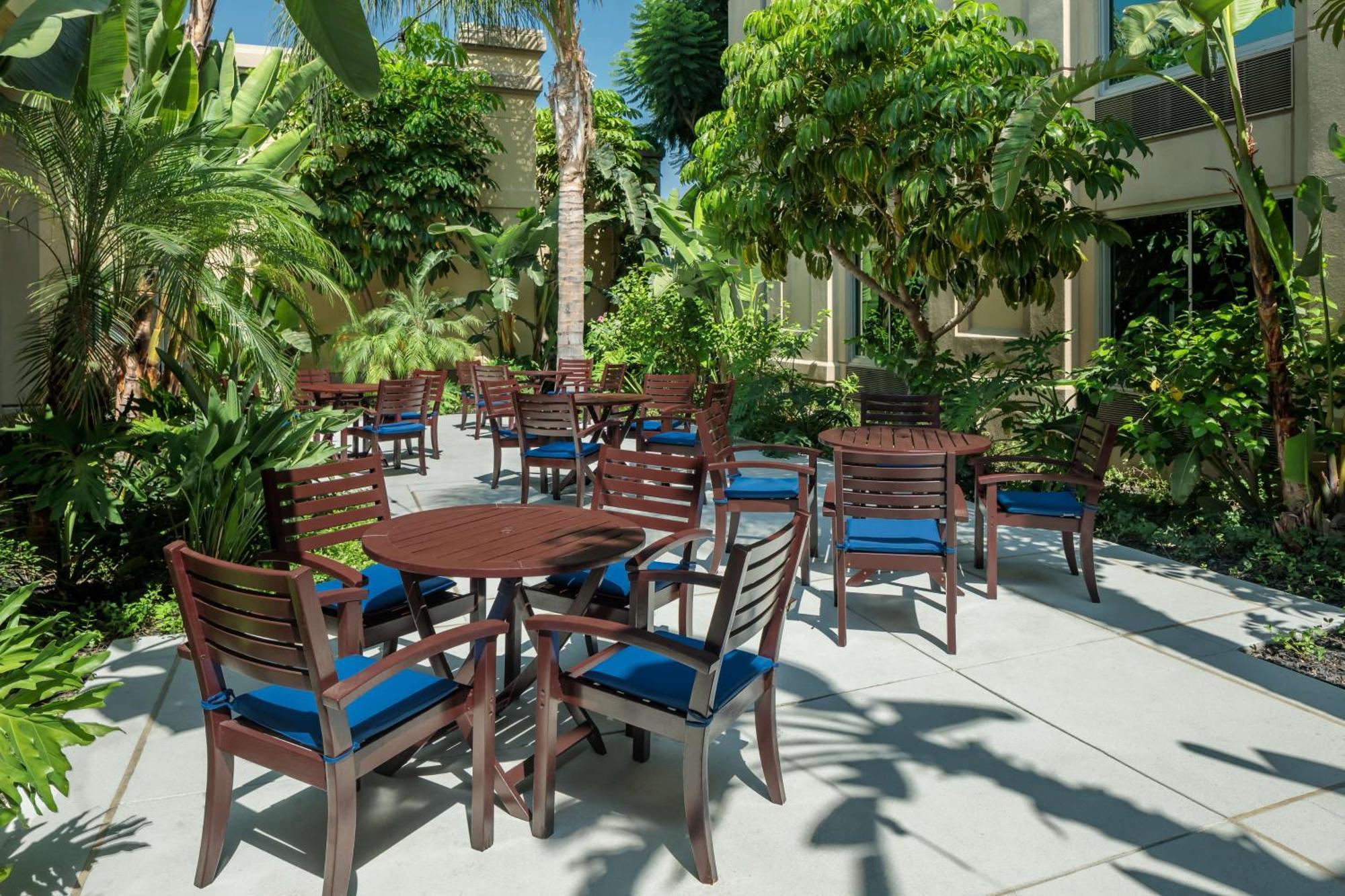 Doubletree By Hilton Los Angeles/Commerce Eksteriør bilde